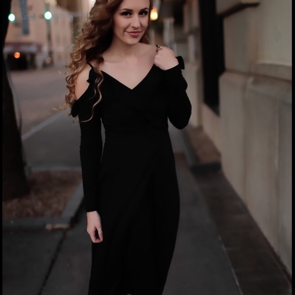 Last 1 Medium Romantic Ruffled Cold Shoulder Dress - Picture 6 of 8